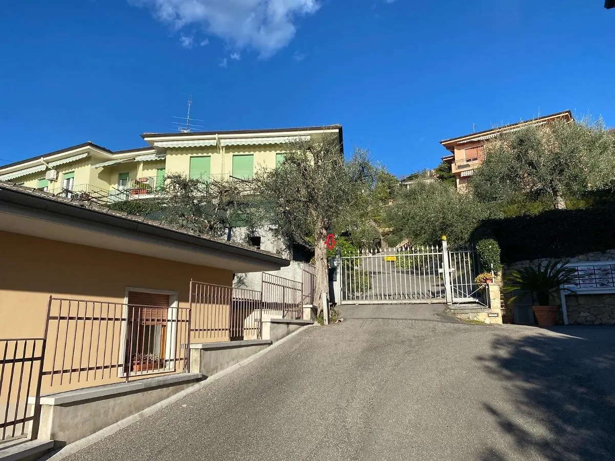 Oleander House Apartments Torri Del Benaco 0*,