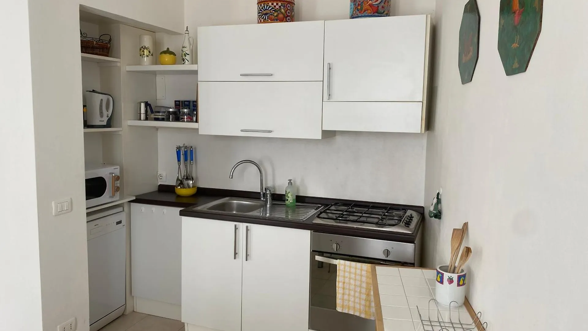 Oleander House Apartments Torri Del Benaco Italy