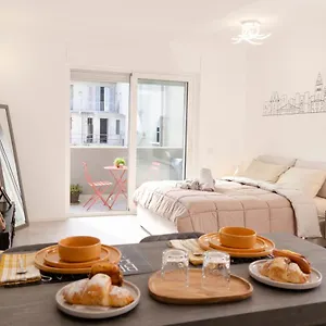 Apulialux Garruba Cozy & Parking Apartment Bari