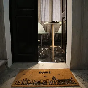 The Marble House Apartment Bari